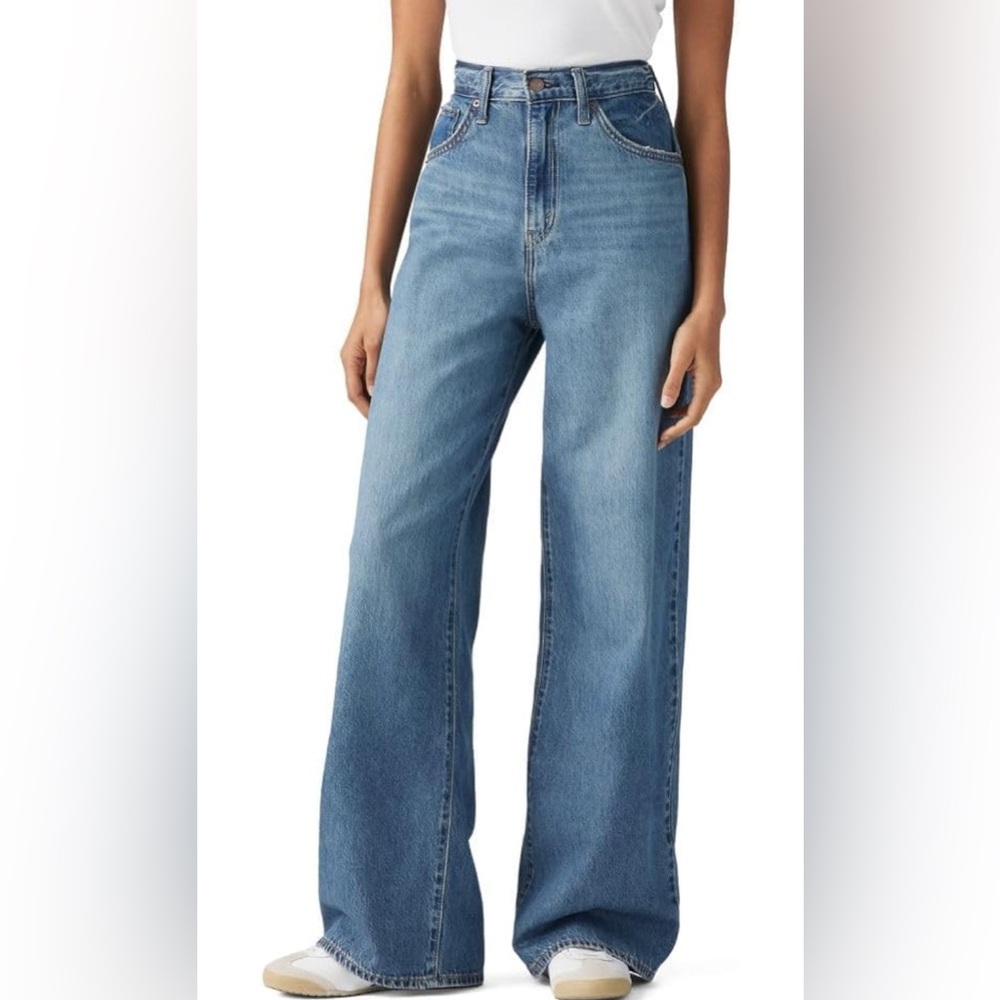Levi’s Women’s Cinch Baggy Jean